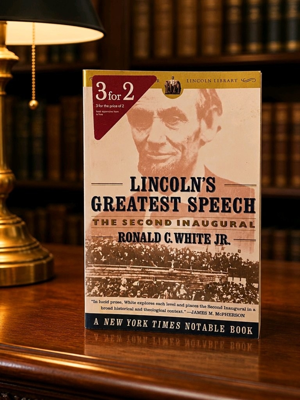 Book: Lincoln's Greatest Speech by Ronald C. White Jr. - Beige Cover